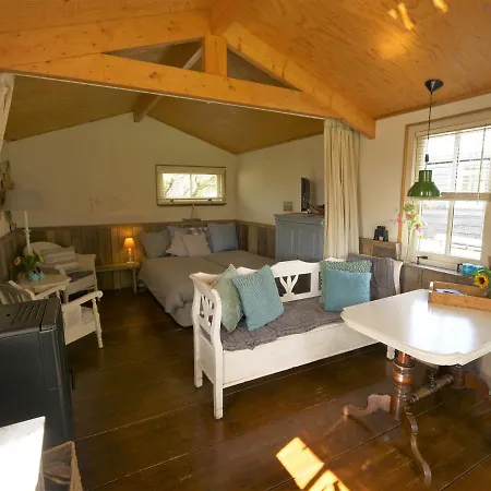 Zoute Bries, In Natuurgebied En Vlakbij Het * Callantsoog