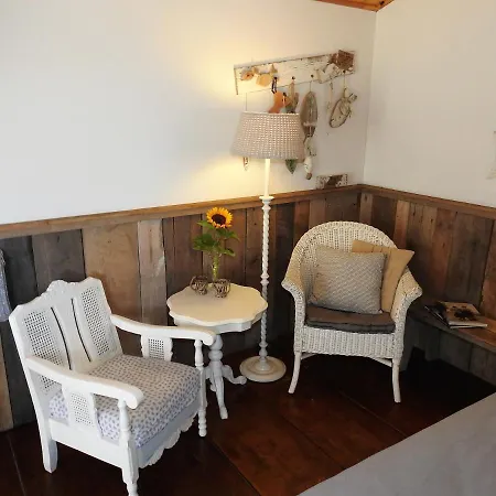 Zoute Bries, In Natuurgebied En Vlakbij Het Шале Каллантсог