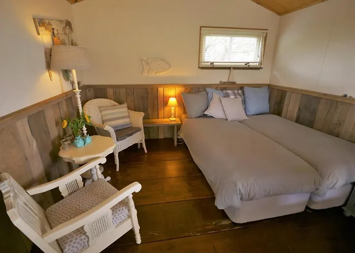 Chalet Zoute Bries, In Natuurgebied En Vlakbij Het *