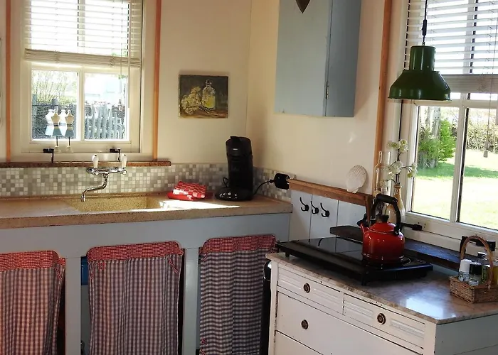 Zoute Bries, In Natuurgebied En Vlakbij Het Chalet