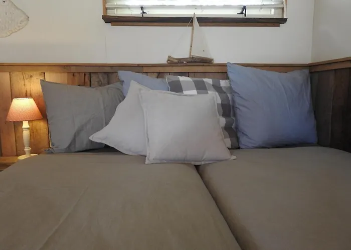 Zoute Bries, In Natuurgebied En Vlakbij Het Chalet Callantsoog