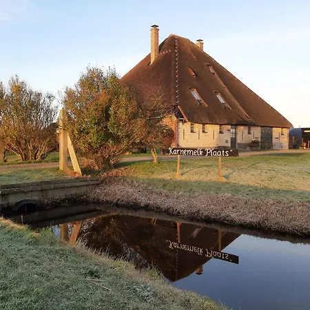 Zoute Bries, In Natuurgebied En Vlakbij Het 샬레 칼란트소그